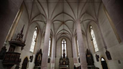 Bild: Wolfgang Steinbacher
Dringend müsste die Frauenkirche in Amberg saniert werden. Doch der Besitzerin, der Kirchenstiftung fehlt das Geld.