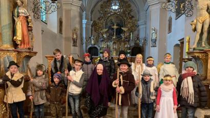 Bild: exb
Die Kinder sind voller Vorfreude auf das Krippenspiel am Heiligen Abend in der Leonberger Pfarrkirche.