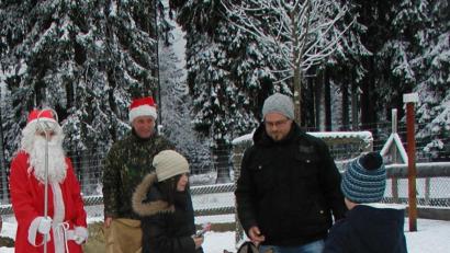 Bild: gis
Auch im Wildpark Mehlmeisel schaut der Nikolaus vorbei.