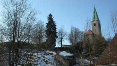 Archivbild: Rainer Christoph
Die Felsen am Burgberg von Störnstein könnten von besseren Zeiten erzählen.