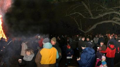 Bild: bsc
Das Bergfeuer des Arbeitskreises Tourismus auf dem Schusterberg lockt und begeistert jedes Jahr viele Besucher.