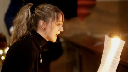 Bild: Hirsch
Maria Pritzel organisierte das Adventssingen in der Jakobskirche und trat als Solistin auf.