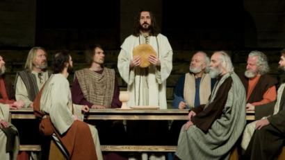 Bild: Knedlik
Alle zehn Jahre bringt die Neumarkter Laienspielschar die Passion Christi auf die Bühne – zuletzt im Jahr 2009.