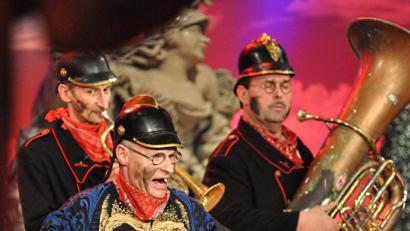 Bild: uz
Die Altneihauser Feierwehrkapelln erntet nach dem TV-Auftritt in Veitshöchheim heftige Kritik.