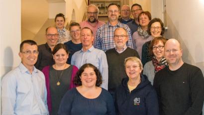 Bild: Peter Ringeisen/exb
Der Vorsitzende des Fördervereins der Dr.-Johanna-Decker-Schulen, Michael Luig (links), hat mit seinen Mitstreitern im ersten Jahr des Bestehens schon einiges auf die Beine gestellt.