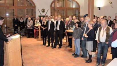 Bild: bö
Der erste Neujahrsempfang im Landkreis Amberg- Sulzbach war schon am Neujahrstag in Hohenburg. Das gehörten auch die besten Wünsche von Bürgermeister Florian Junkes zum neuen Jahr, sondern auch Informationen aus dem Gemeindebereich