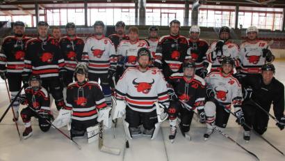 Bild: kro
Die Eishockey-Hobbymannschaft der "Bullheads" hat sich zu einer festen Größe in der Region entwickelt.