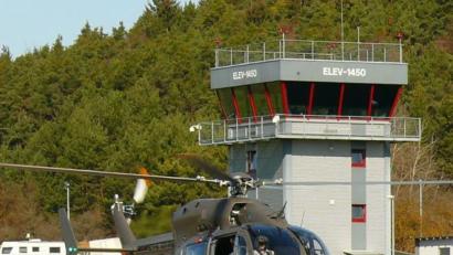 Bild: boj
Hubschrauber (unser Archivbild zeigt einen UH 72 Lakota) sind bei der Übung auch außerhalb der Truppenübungsplätze unterwegs.