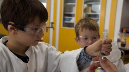 Bild: GMG/exb
Kleine Chemiker.