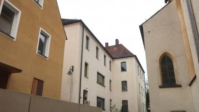 Bild: Hirsch
Die SPD will das Konventgebäude (Mitte, neben Jakobskirche und Kinderkrippe) sanieren und dort die "Städtische Musikschule" unterbringen.