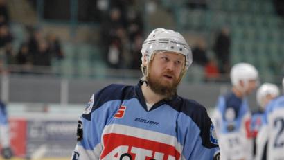 Bild: gb
Kapitän Ralf Herbst ist mit dem bisherigen Saisonverlauf zufrieden. Am Wochenende starten die Blue Devils mit den Partien in Lindau und gegen Memmingen in die Meisterrunde.