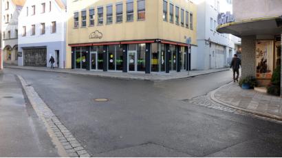 Bild: Stephan Huber
Einer der Tatorte war die Obere Nabburger Straße in Amberg. Auch dort schlugen die betrunkenen Jugendlichen auf Passanten ein.