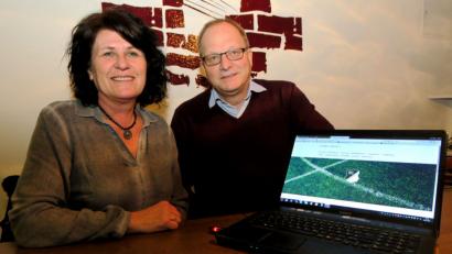 Bild: Hirsch
Vorsitzender Reinhard Berger (rechts) und seine Stellvertreterin Carmen Knerer (links) stehen nun an der Spitze des SC Weinberg.