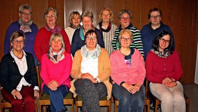 Bild: R. Kreuzer
Bild: R. Kreuzer
Sie bilden die Vorstandschaft des Frauenbundes in Neunkirchen: (vorne, sitzend) Bezirksvorsitzende Margit Konze mit Andrea Meiler, Regina Völkl, Maria Gabler und Jutta Hartung.