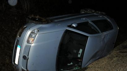 Bild: gf
Das Auto landete auf der Fahrerseite.