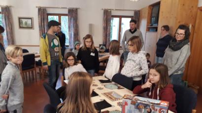Bild: exb
Spannende Gesellschaftsspiele ziehen Kinder, junge Erwachsene und Familien in den Bann.