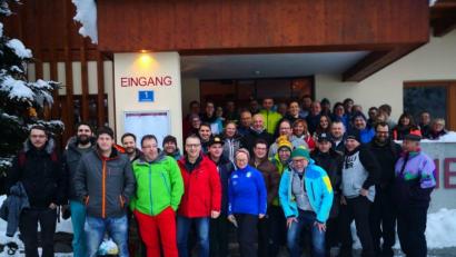 Bild: twg
Die Brettlfans bei der Skifreizeittour des Sportverein Riglasreuth.