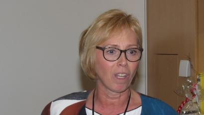 Bild: Dobmeier
SPD-Stadtverbandsvorsitzende Sabine Zeidler streicht die SPD-Erfolge in ihrer Rede heraus.