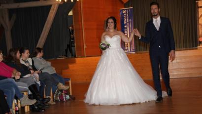 Bild: ads
Die Brautmodenschau war Höhepunkte der Hochzeitsgala in Theuern.