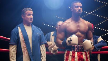 Bild: Barry Wetcher/Warner Bros. Entertainment/dpa
Sylvester Stallone (links) als Rocky Balboa und Michael B. Jordan als Adonis Creed in einer Szene des Films "Creed II".
