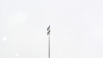 Bild: exb
Landrat Thomas Ebeling (links) und Bürgermeister Hans Prechtl verschafften sich am Bauhof in Stulln einen Eindruck vom neuen Sirenenmast.