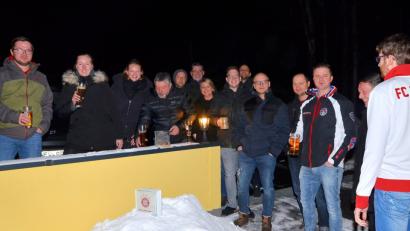 Bild: fjo
Beim „Römmererhäusl“ feiert der FC-Bayern-Fanclub eine zünftige Winterparty.