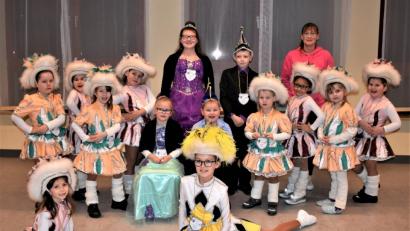 Bild: rgr
Die Proben der "Tanzinis" aus Hütten mit Trainerin Claudia Meier laufen auf Hochtouren.