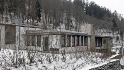 Bild: Wolfgang Steinbacher
Generell spricht wohl nichts dagegen, das Gemeindezentrum in Freudenberg mit einer Photovoltaikanlage auszustatten. Zunächst sollen aber die Kosten dafür ermittelt werden.