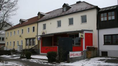 Bild: wro
Ein Antrag auf Nutzungsänderung für die Spielhalle an der Tonwerkstraße beschäftigte die Wiesauer Markträte in ihrer jüngsten Sitzung.