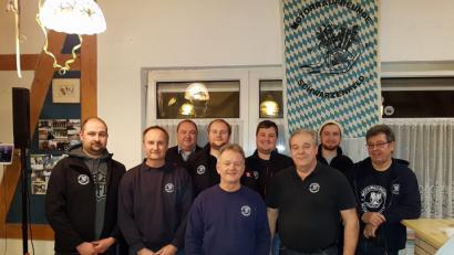 Bild: ksi
Der neue Vorstand der Motorradfreunde: An der Spitze steht weiterhin Markus Dorschner (Zweiter von links).