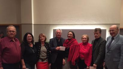 Bild: exb
Turnierleiter Karl-Heinz Schmidt (von links) mit den Siegerpaaren Doris Flierl und Michaela Winkler, Birgit und Thomas Marx, Margaretha und Hans-Peter Kainz und Präsident Albert Kaltenthaler.