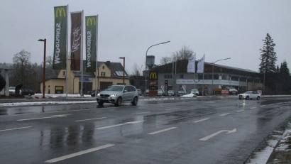 Bild: sne
Das Gebäude an der Lagerwache 3 soll abgerissen und einem Fachmarktzentrum weichen. Nicht alle Stadträte sind davon überzeugt.