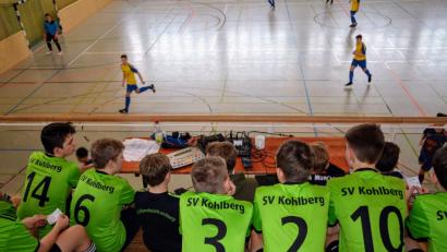 Bild: fdl
Sowohl auf dem Spielfeld,wie auch auf der Tribüne fieberten alle mit Begeisterung mit.