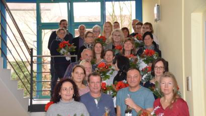 Bild: exb
Diese Mitarbeiter sind seit Jahrzehnten dem Unternehmen verbunden.