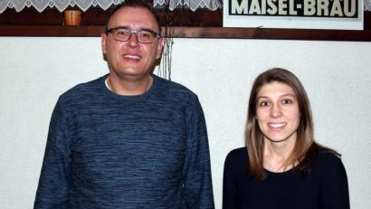 Bild: stg
Verena Gmeiner ist die neue Abteilungsleiterin Volleyball. Mit Markus Baumann (links) gibt es beim TSV erstmals einen zweiten Kassier. Er soll in zwei Jahren das Amt von Schatzmeister von Gerhard Binner übernehmen.