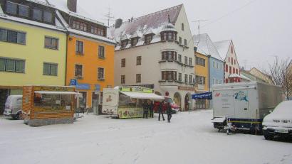 Bild: sck
Das Winterwetter hielt die Fieranten am Sonntag vom Weg nach Auerbach ab.
