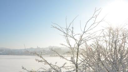 Bild: dob
Gleißendes Sonnenlicht hebt die Silhouette der Pfalzgrafenstadt hervor.