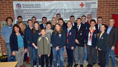 Bild: exb
Die Gäste der Jahreshauptversammlung mit Vorstandsmitgliedern und Ehrengästen.