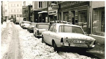 Bild: Werner Lischka
Winter in den 60er Jahren. Der Blick geht hier in die Untere Nabburger Straße.