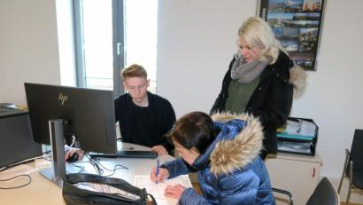 Bild: Hirsch
Genau 1465 Schwandorfer hatten sich bis Freitagmittag für das Volksbegehren eingetragen. Die Zehn-Prozent-Hürde ist damit noch nicht genommen.