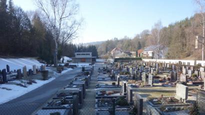 Bild: tra
Die hohen Kosten für die Sanierung des Friedhofs in Ensdorf überraschen so manchen Gemeinderat.