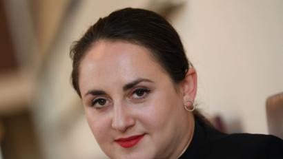 Bild: Arne Dedert/dpa
Die Autorin Nino Haratischwili.