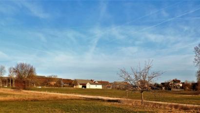 Bild: jml
Hier soll das neue Wohngebiet „Am Weißen Weg“ entstehen.