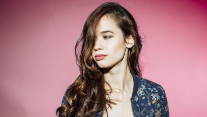 Bild: Katja Ruge
Das Handout zeigt Songwriterin Lilly Among Clouds, Teilnehmerin für den ESC-Vorentscheid „Unser Lied für Israel“. Foto: Katja Ruge/NDR