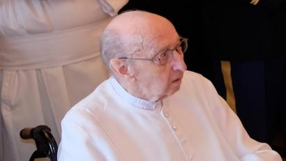 Bild: do
Mit Pater Hermann Wolf, ehemaliger Prior der Prämonstratenser-Abtei Speinshart, verstarb eine große Persönlichkeit der Klostergemeinschaft und der Gemeinde Speinshart.