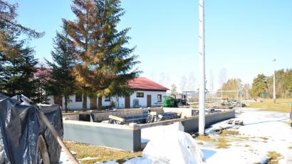 Bild: fjo
Einen stattlichen Neubau startete der Sportverein am Rande seines Areals zwischen dem Sportheim und dem B-Platz.