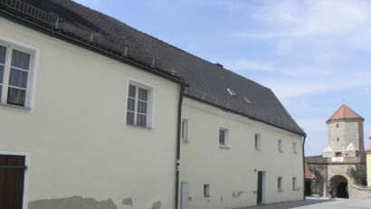 Bild: Amann
Lieferte den Stein des Anstoßes: der vom Stadtrat beschlossene Verkauf dieses Altstadt-Anwesens an eine SPD-Stadträtin.