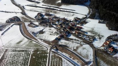 Bild: Bernd Georgi
Die Ortsumgehung Mertenberg soll im Sommer 2019 fertiggestellt sein.