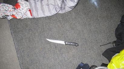 Bild: piam
Mit diesem Messer wurden die Beamten bedroht.