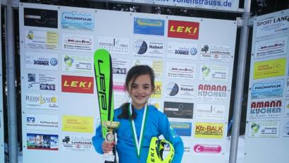 Bild: exb
Ski gehören zum täglichen Leben von Lara Marie Wittmann. Bei Rennen hat sie schon einige erste Plätze eingefahren.